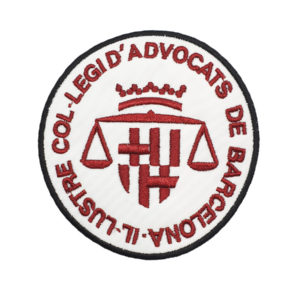 Escudo para poner en la Toga de los Abogados de Barcelona